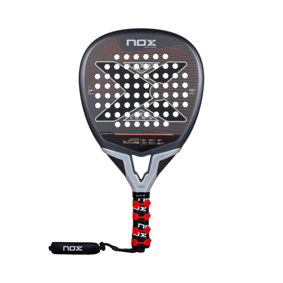 Padel Pala Nox VK10 FUTURE 2024 di Aranzazu Osoro